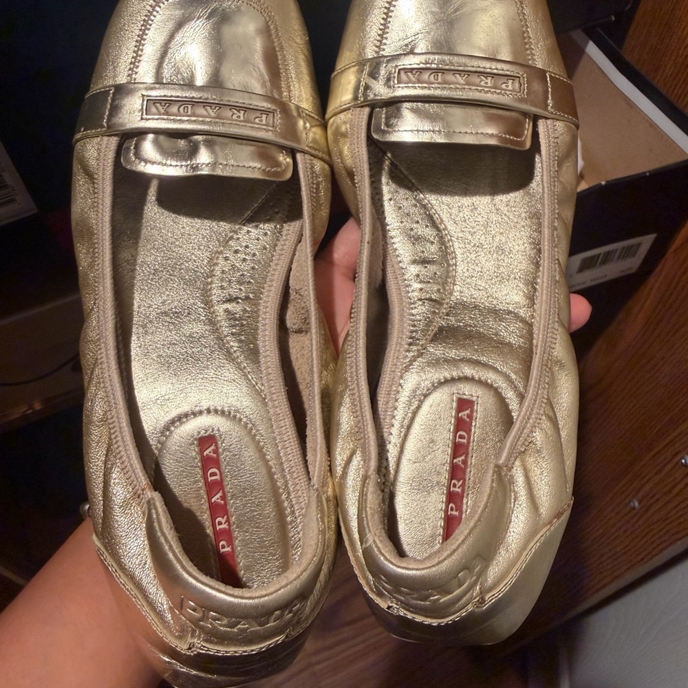 Authentic Prada - Picture 3 of 3
